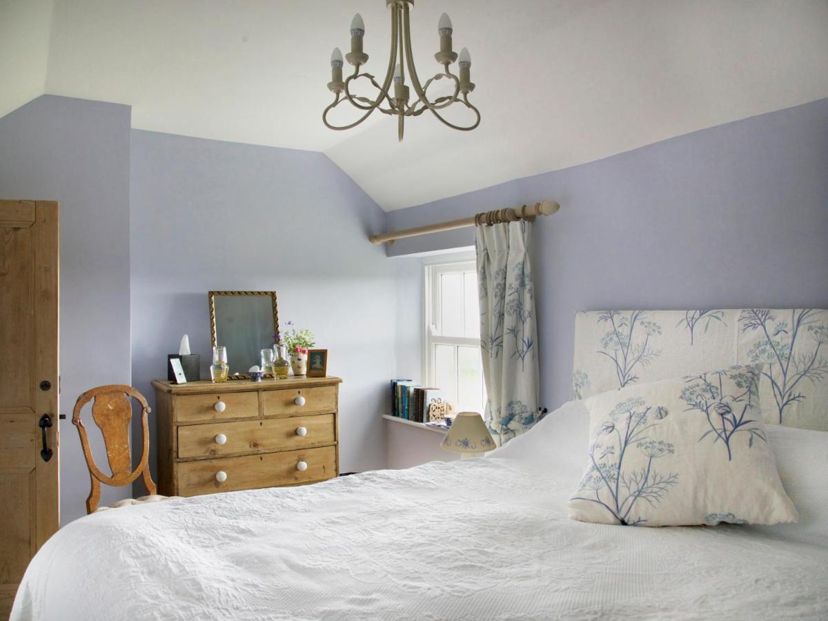 Higher Tresmorn Farm Bed and Breakfast Crackington Haven Exteriör bild