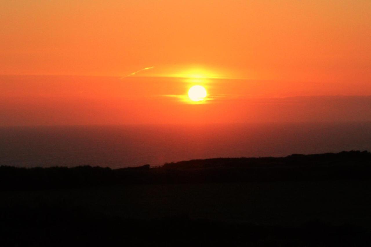 Higher Tresmorn Farm Bed and Breakfast Crackington Haven Exteriör bild